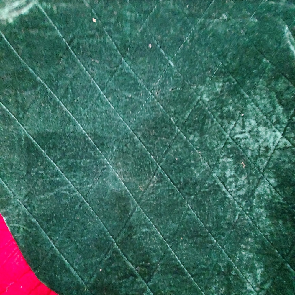 🎄 Tree Skirt - Picture 3 of 6
